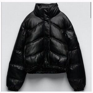 Zara Women's Glossy Black Puffer Coat size Small